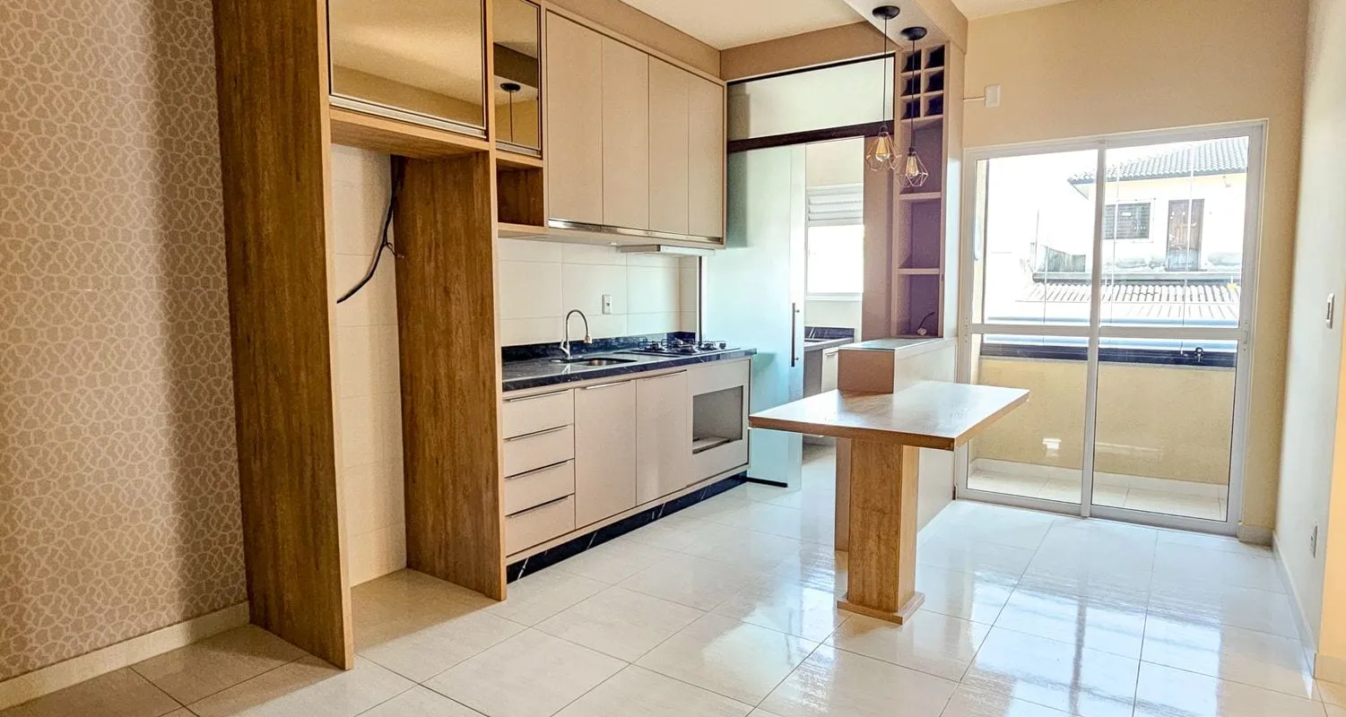 Apartamento 2 quartos semi-mobiliado no Santa Augusta